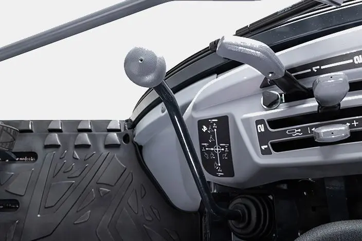 ISEKI TM4230 - TM4270 kompakt traktor