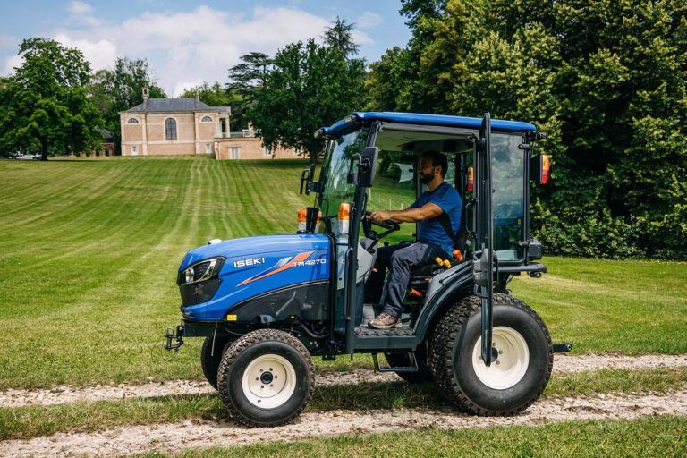 ISEKI TM4230 - TM4270 kompakt traktor