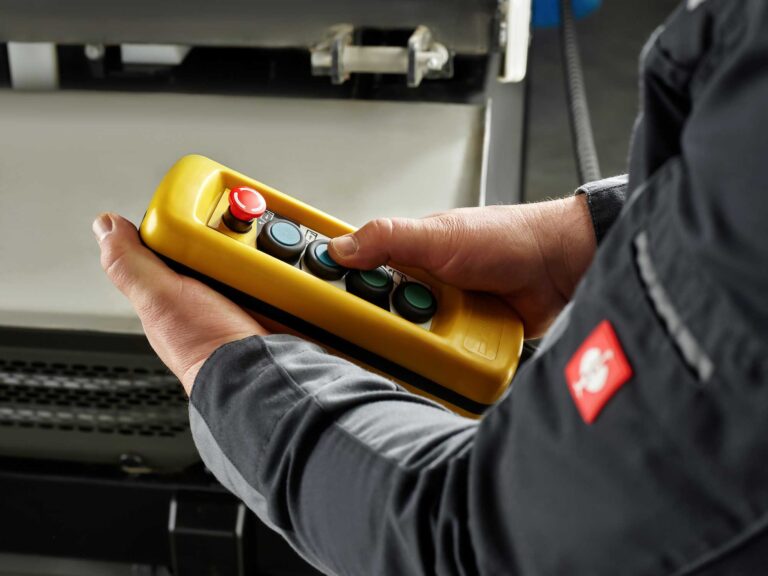 RASCO LYNX 5000 szívó-seprő célgép utcaseprő