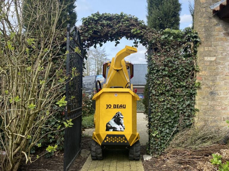 Jo Beau M600 GORILLA gumihevederes aprítógép