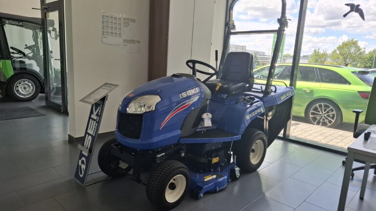 ISEKI SXG 216+ dízelmotoros fűnyíró traktor